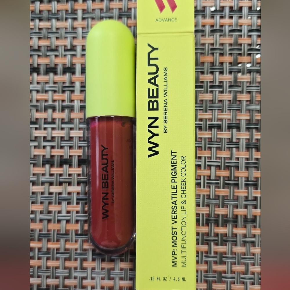 WYN Beauty Red Lip & Cheek Color ADVANCE